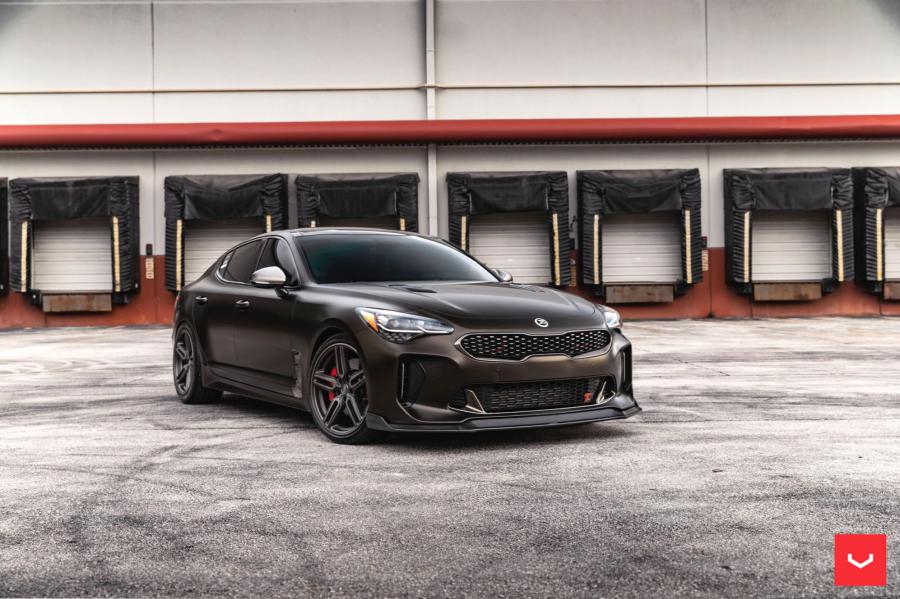  Kia Stinger GT on Vossen Wheels (HF-1) 2019 года  (фото 16 из 24)